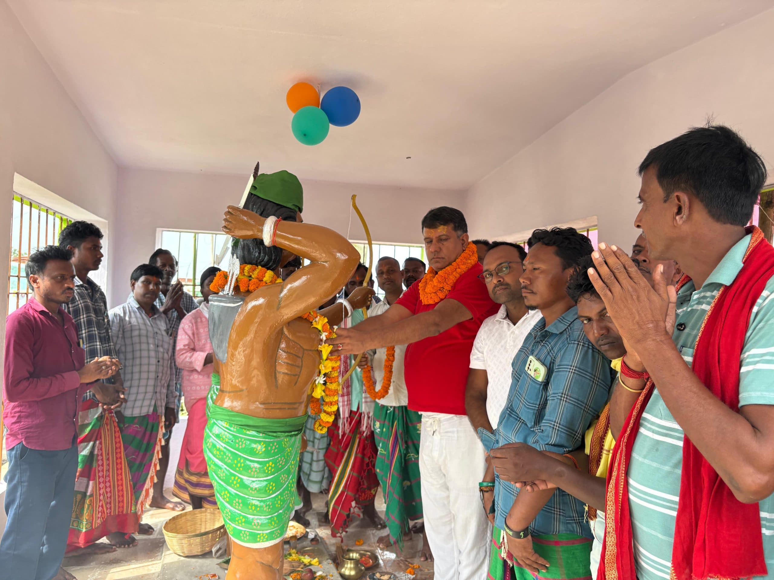 सिदो-कान्हू के बताये रास्ते पर चलकर करेंगे विकास: पूर्व मंत्री