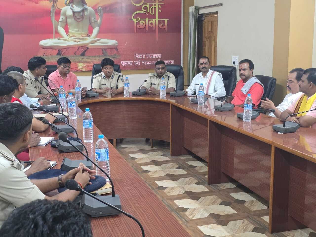 भक्तों को सुगमतापूर्ण जलार्पण कराना हमारी प्राथमिकता