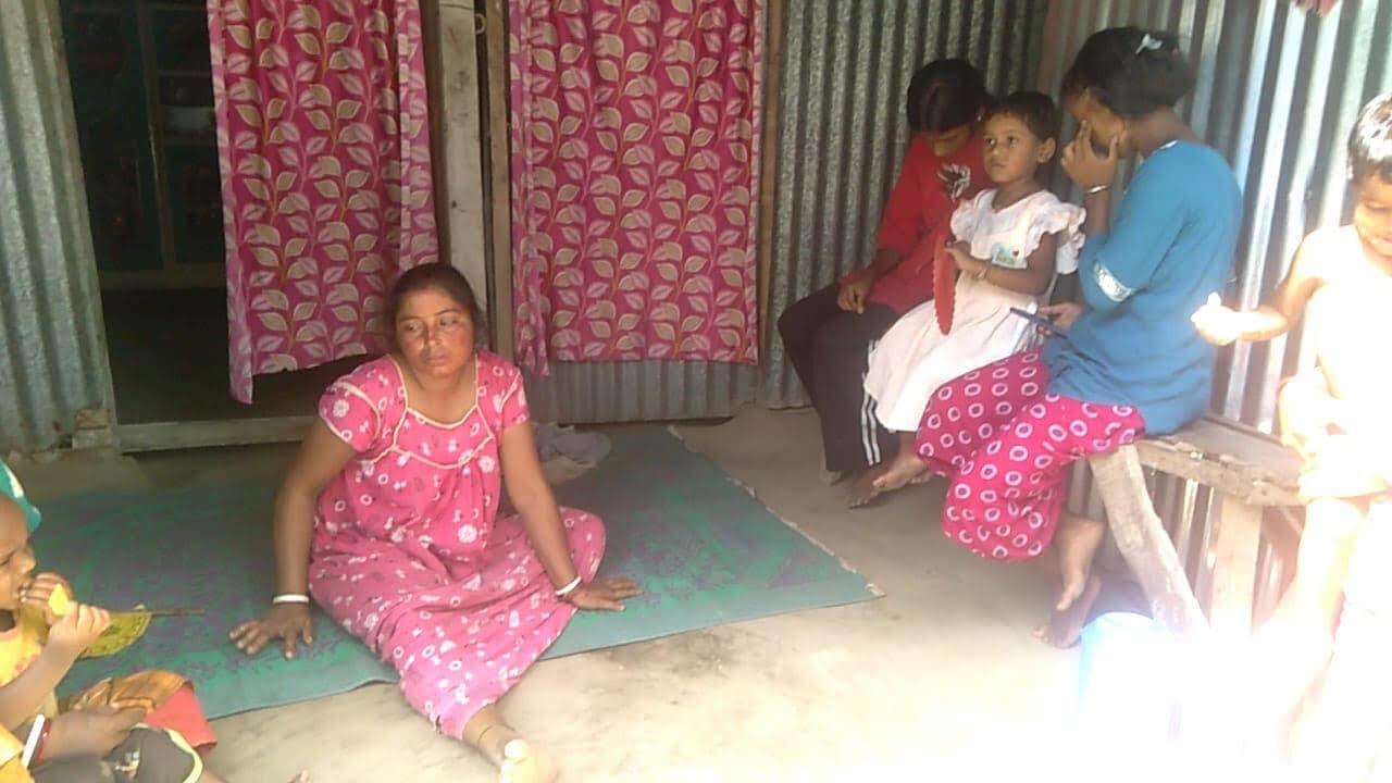 सड़क दुर्घटना में चाचा-भतीजा की मौत