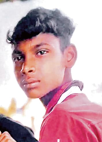 दुर्गापुर रेल लाइन से लापता किशोर का सुराग नहीं