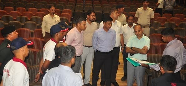 Durand cup jamshedpur trohphy : डीसी व एसएसपी ने एक्सएलआरआइ का किया निरीक्षण