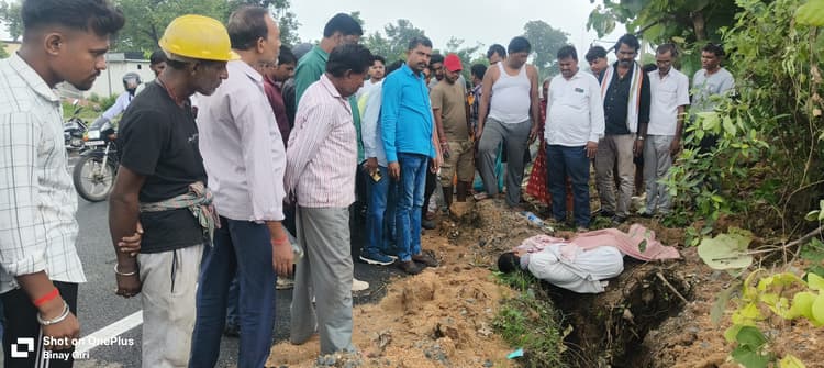 Bokaro News : वाहन के धक्के से युवक की मौत
