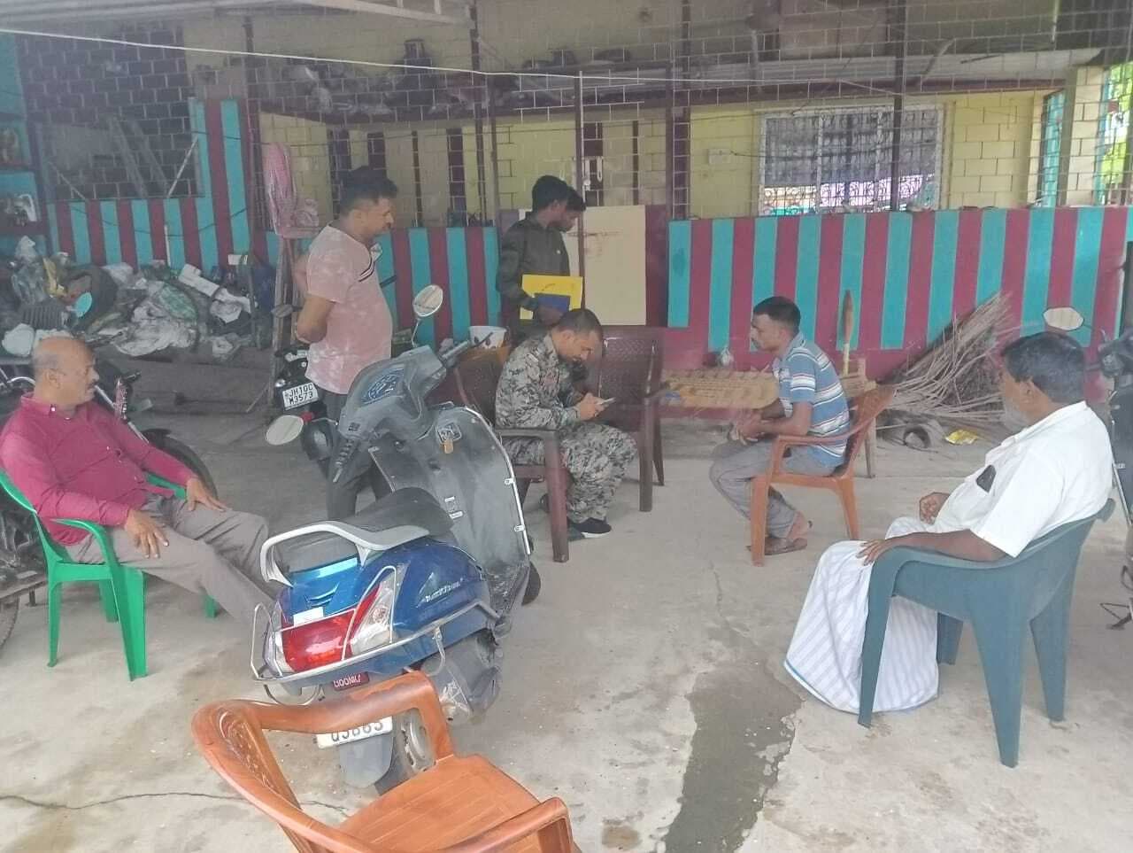 East Singhbhum News : सोना लूटकांड के दो आरोपी पश्चिम बंगाल से गिरफ्तार, तीसरा फरार