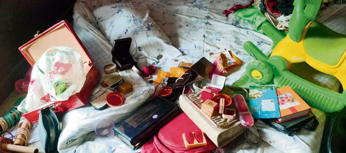 Saran News : गलिमापुर में एक घर से लाखों के गहने व नकदी चोरी