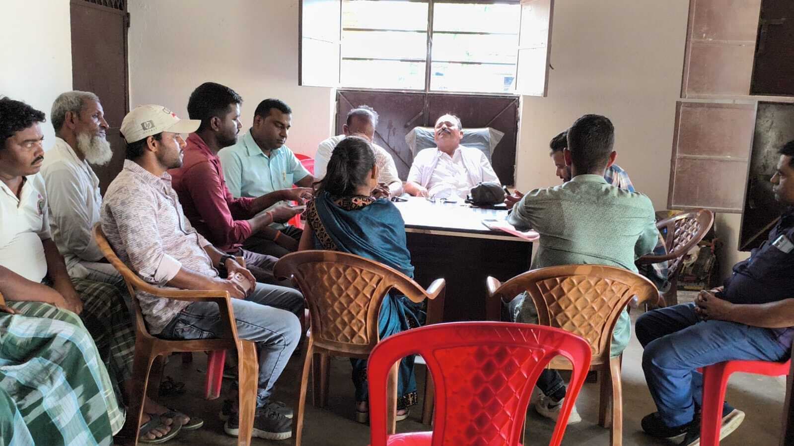 टीम ने स्वच्छता का किया अवलोकन