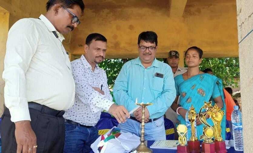 अंडर-17 बालक में उउवि आतापुर प्रथम व उउवि बेगमगंज द्वितीय