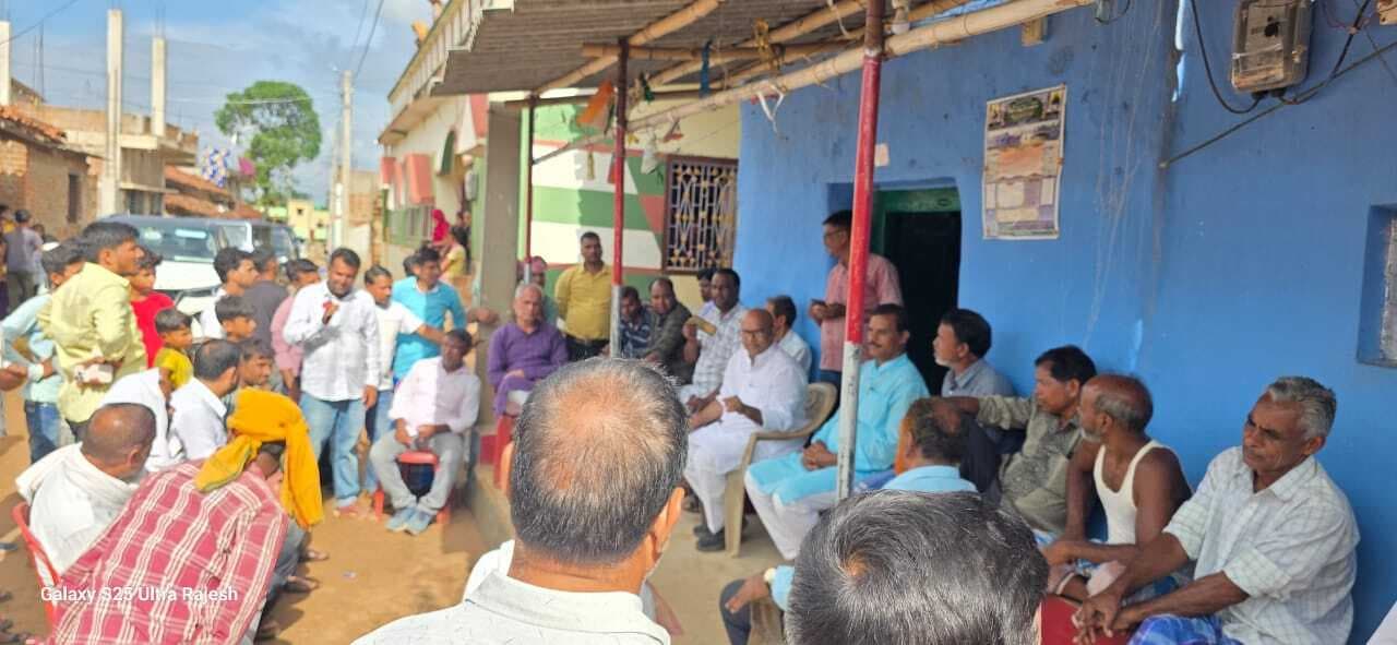 जदयू नेता ने कई गांवों किया दौरा, सुनी लोगों की समस्या