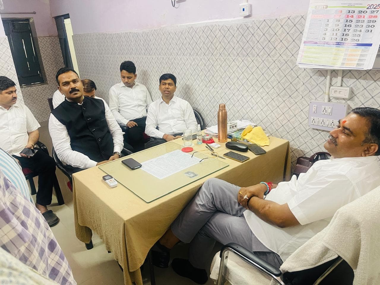 Madhubani News : राष्ट्रीय लोक अदालत की तैयारी के लिए की बैठक