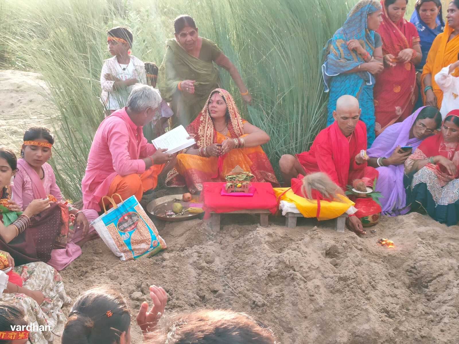 श्रीमद्भागवत कथा ज्ञान यज्ञ शुरू