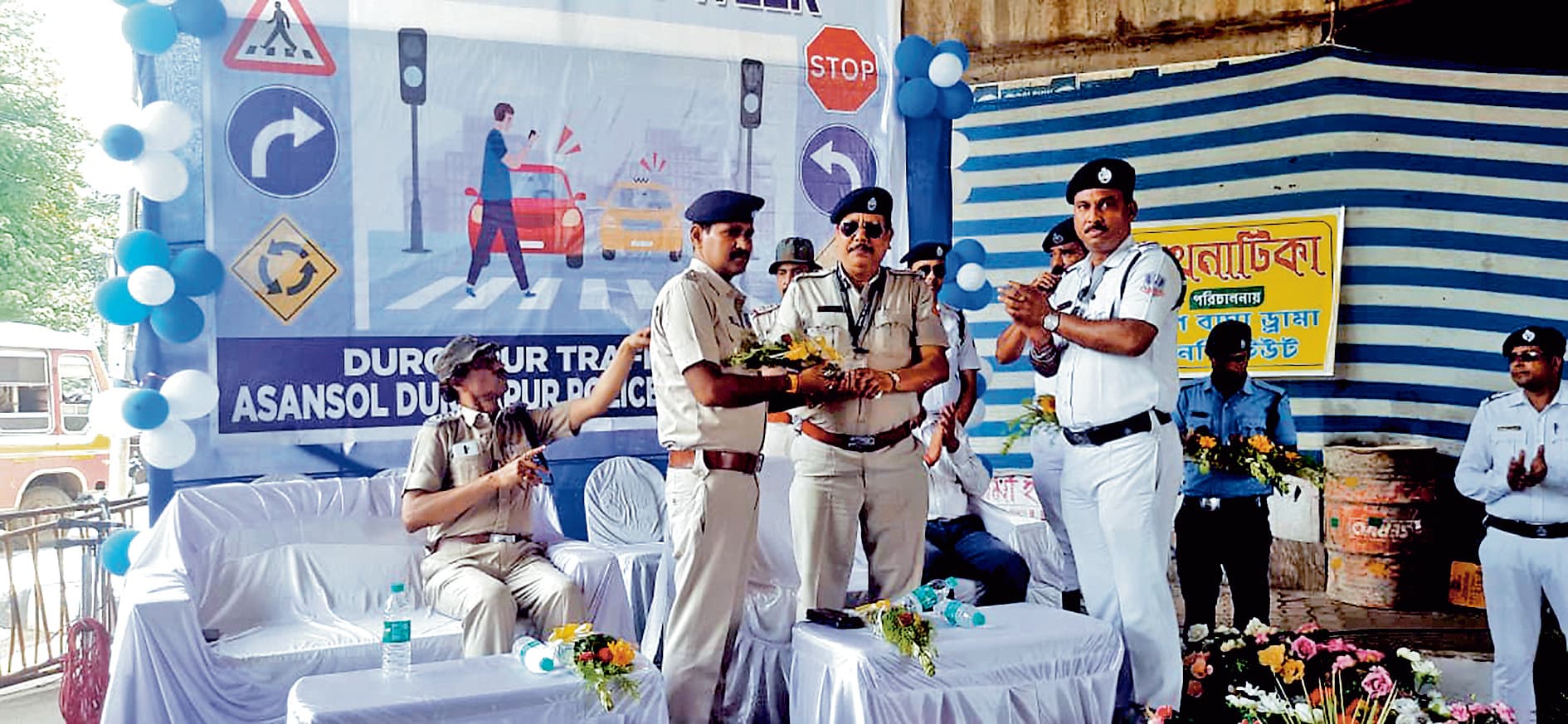 दुर्गापुर : ट्रैफिक नियमों के प्रति युवाओं का सजग होना जरूरी : एसीपी