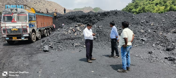 Bokaro News : विजिलेंस टीम ने की तीन कोल डिपो की जांच