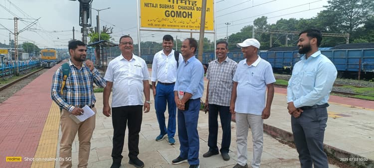 DHANBAD NEWS: कर्मियों ने ढाई घंटे में डेढ़ किमी एचटी तार बदला