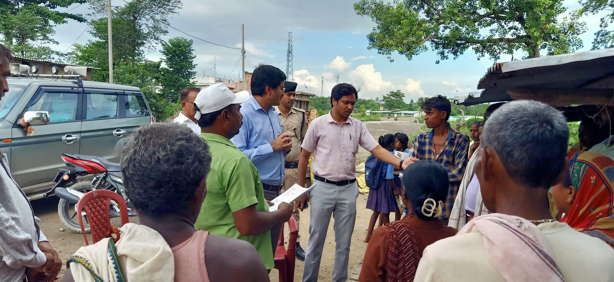 विशेष गहन पुनरीक्षण के दौरान योग्य मतदाता छूटना नहीं चाहिए: डीएम