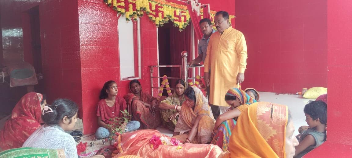 राम जानकी ठाकुरबाड़ी के महंत का निधन