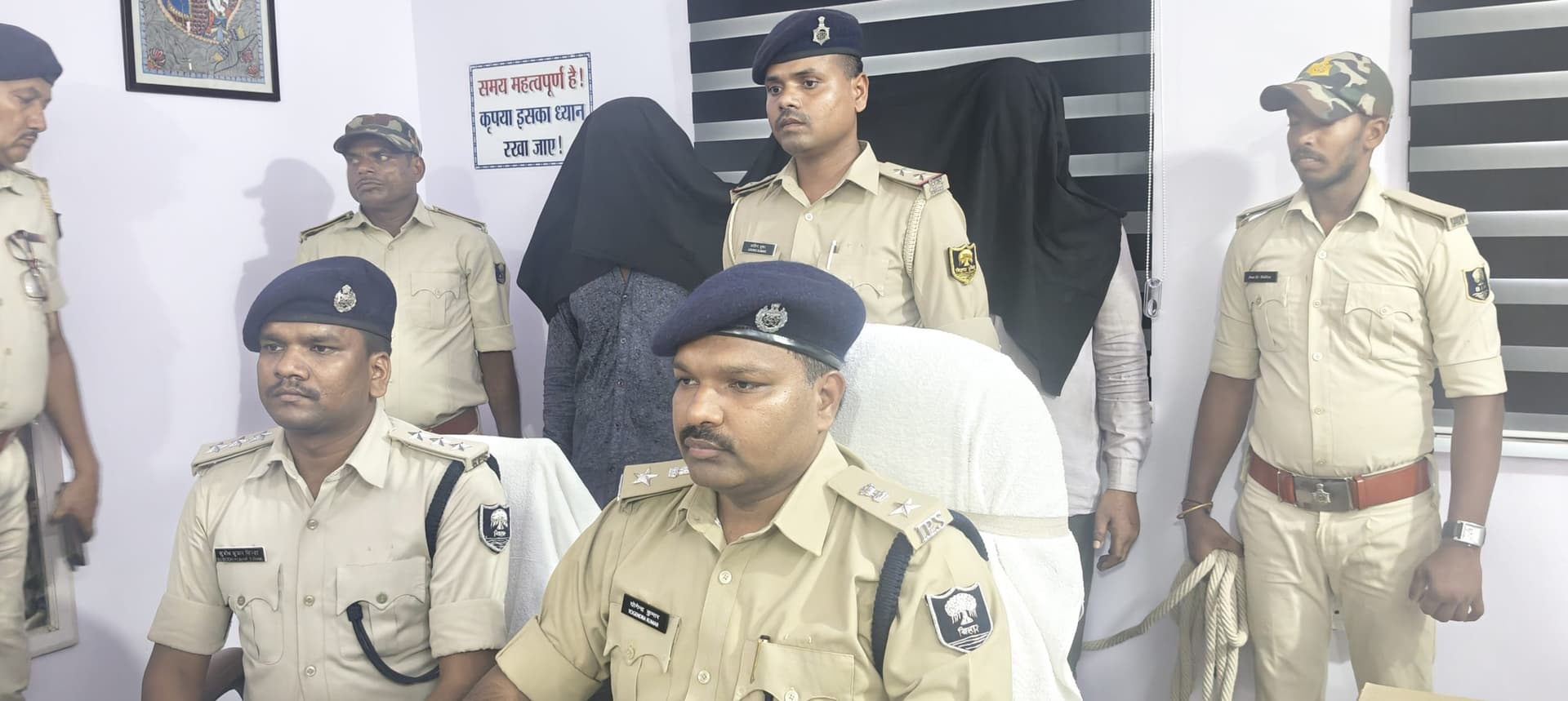 Madhubani News : चिकित्सक पुत्र के अपहरण की कोशिश मामले में पुलिस ने किया उद्भेदन