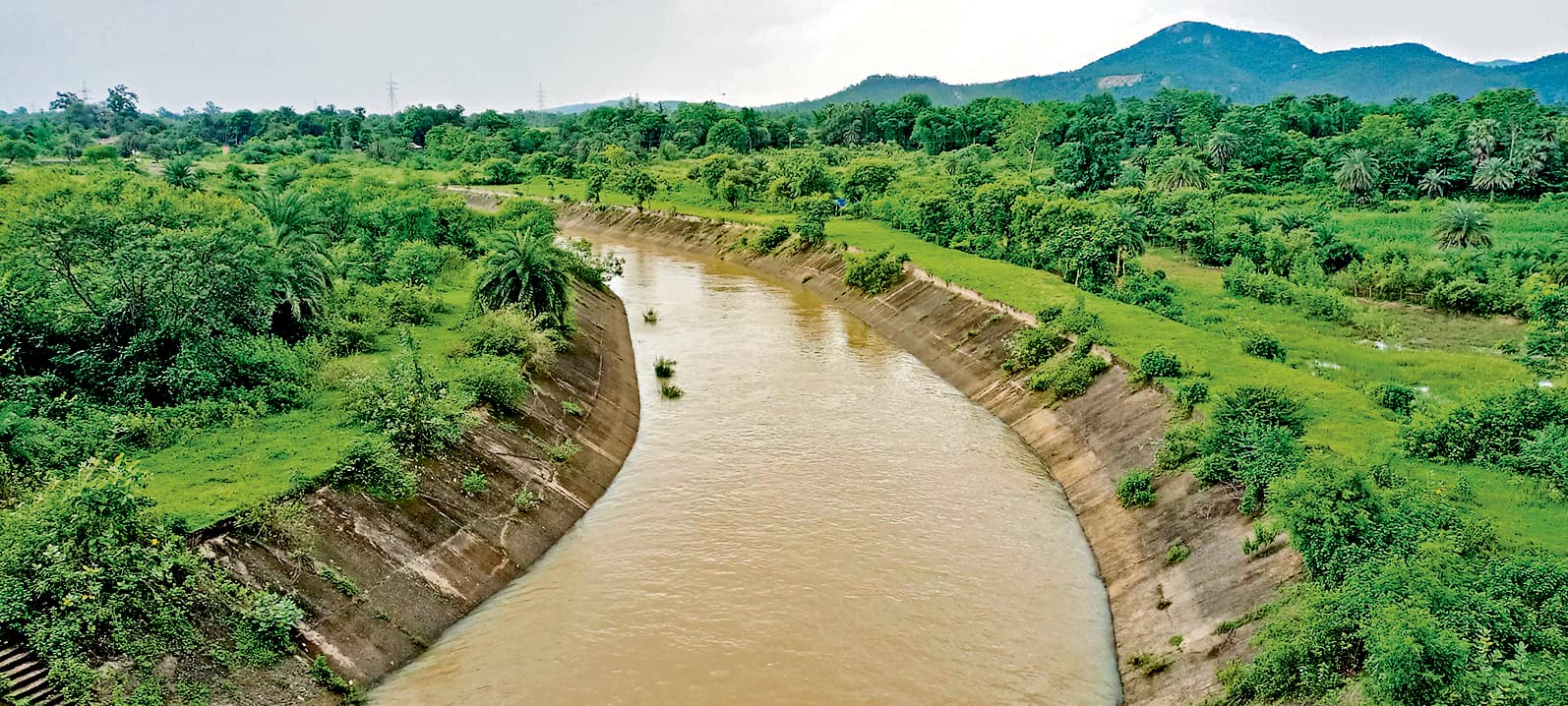 East Singhbhum News : गालूडीह बराज से मुख्य दायीं नहर में छोड़ा गया 12 क्यूसेक पानी