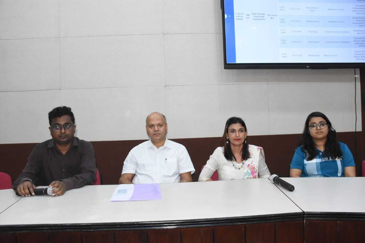 Dhanbad News : आइआइटी के वैश्विक सम्मेलन में डिजिटल नवाचार व विकास पर होगी चर्चा