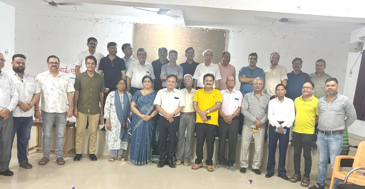 डॉ आरएस गुप्ता बने आइएमए के अध्यक्ष, डॉ राजीव को सचिव की जिम्मेदारी