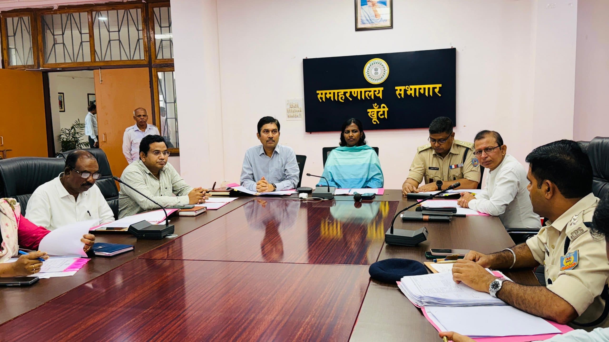 मादक पदार्थ पर रोक लगाना सुनिश्चित करें : डीसी