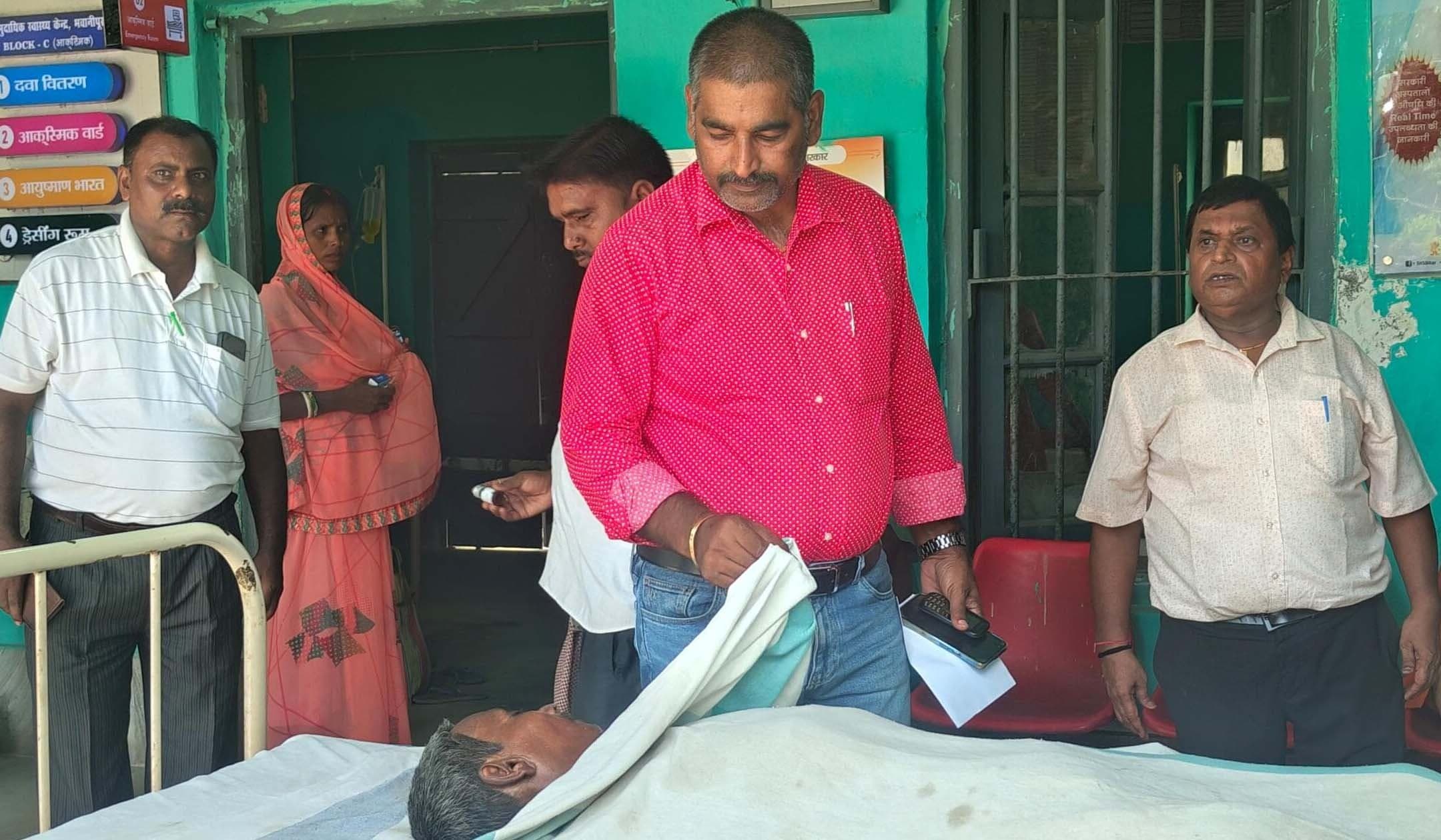 झाड़फूंक के फेर में सर्पदंश के शिकार व्यक्ति ने गंवायी जान