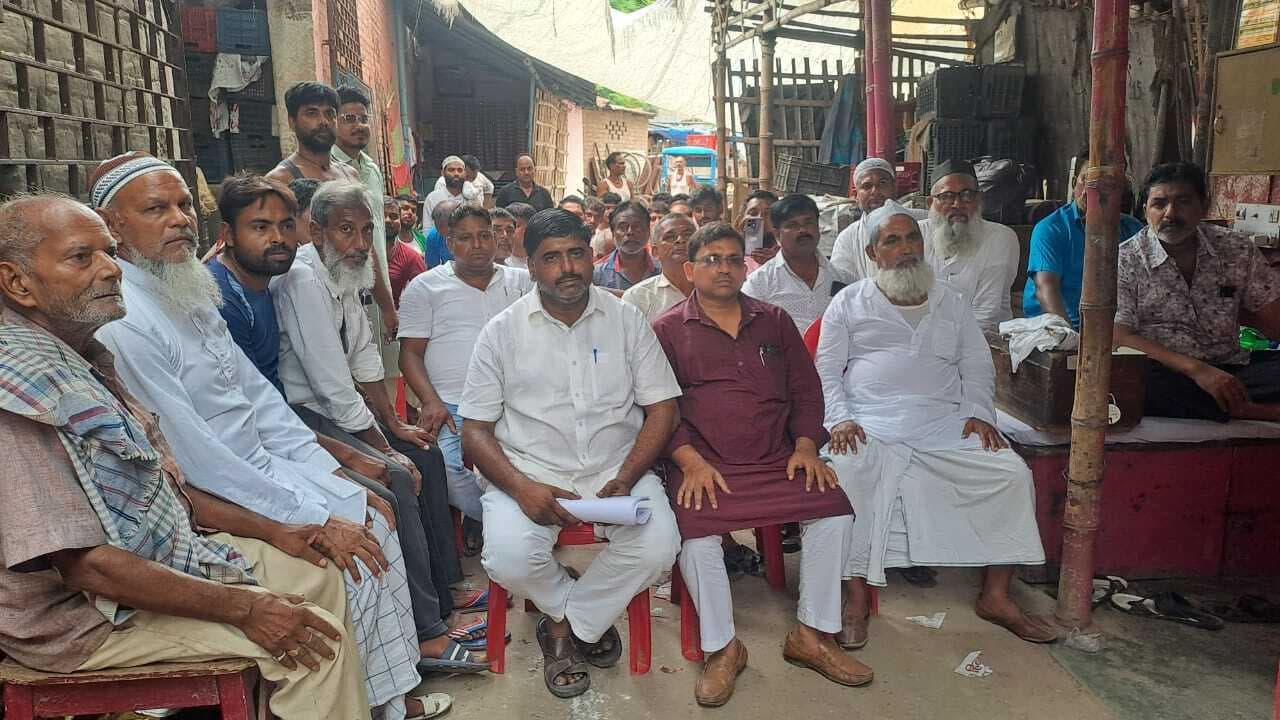 राजा बाजार पर ठनी रार : दुकानदार खाली करने से पहले निगम से चाह रहा एग्रीमेंट