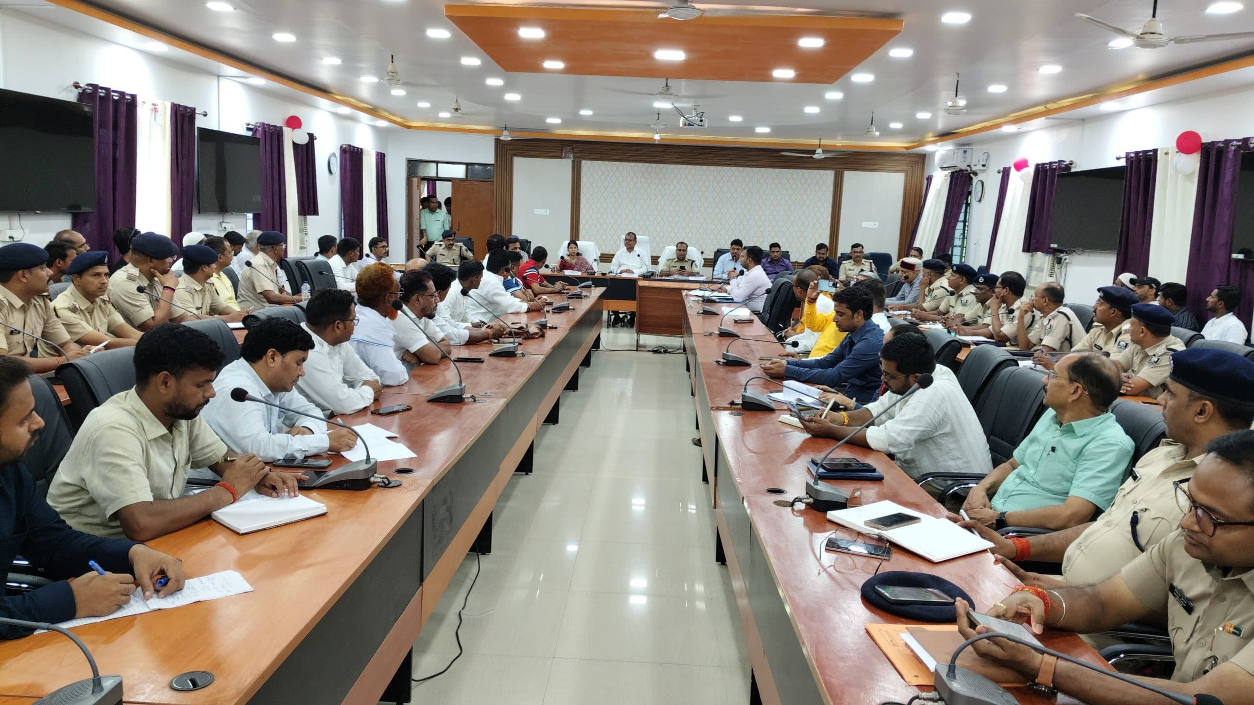 मुहर्रम : दंडाधिकारियों के साथ पुलिस बलों की होगी तैनाती