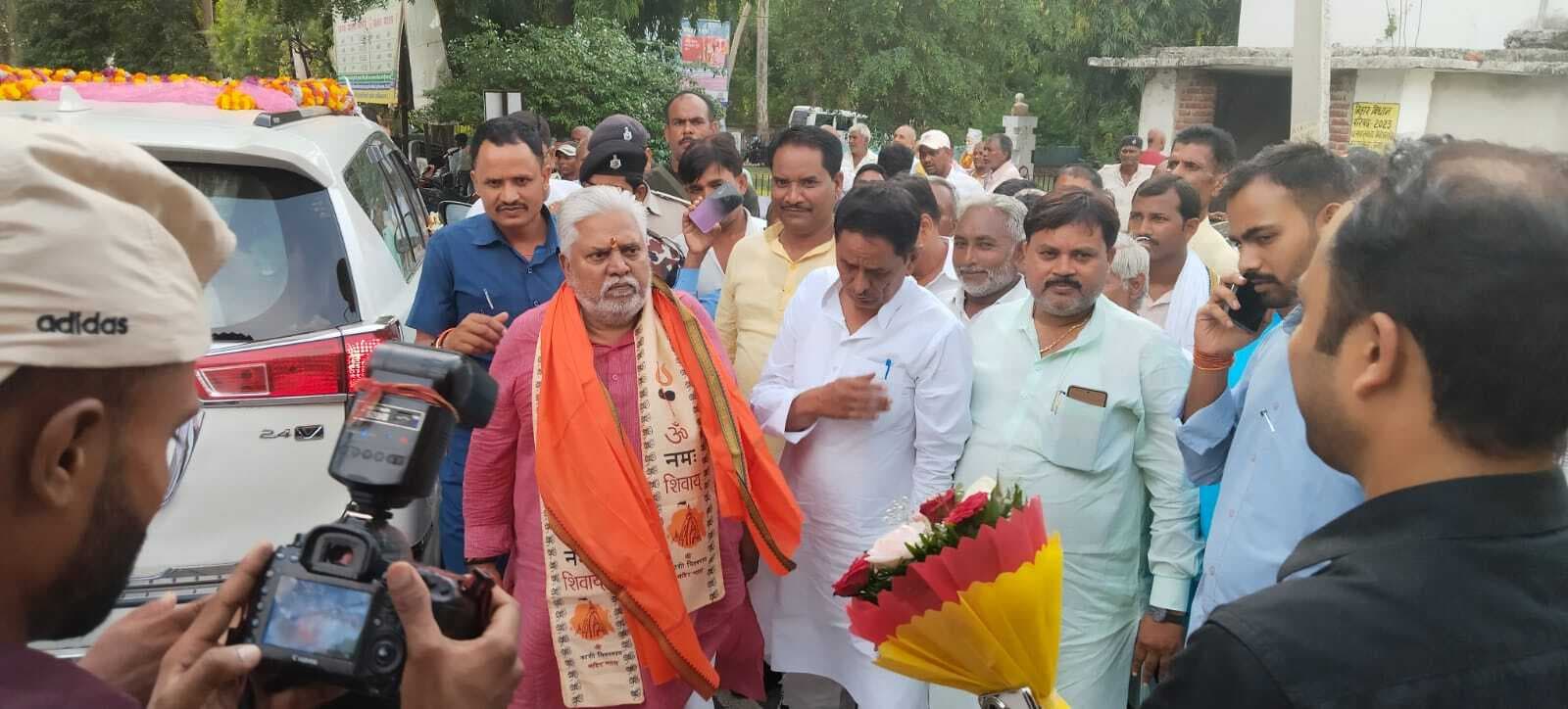 सहकारिता मंत्री ने 20 सूत्री कार्यालय का किया उद्घाटन