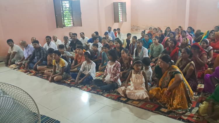 अभिभावकों से बच्चों में अच्छे संस्कार के प्रति जागरूक रहने का किया आह्वान