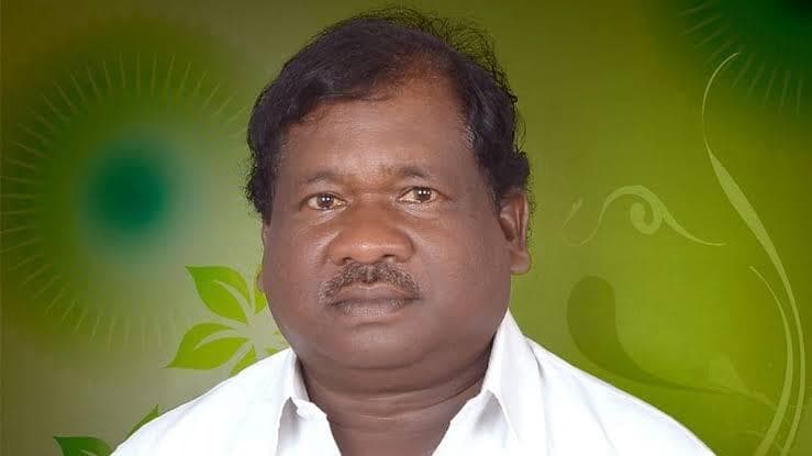 Political news : जरूरी होने पर अंगीभूत कॉलेजों के इंटर शिक्षकों की सेवा लें : मंत्री