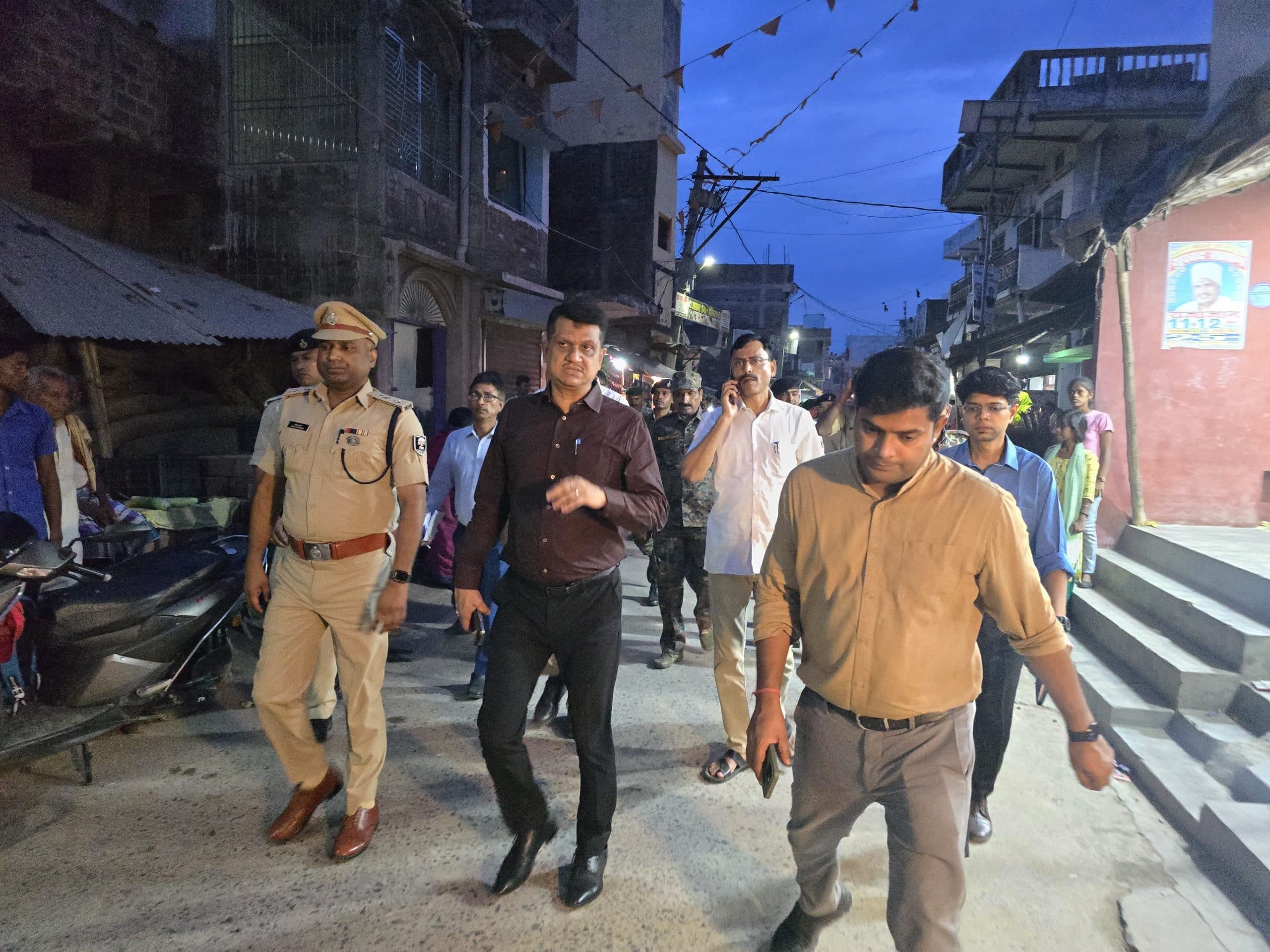 मुहर्रम जुलूस के दिन सीसीटीवी कैमरे व ड्रोन से रखी जायेगी निगरानी, अफवाह पर नहीं दें ध्यान- डीएम