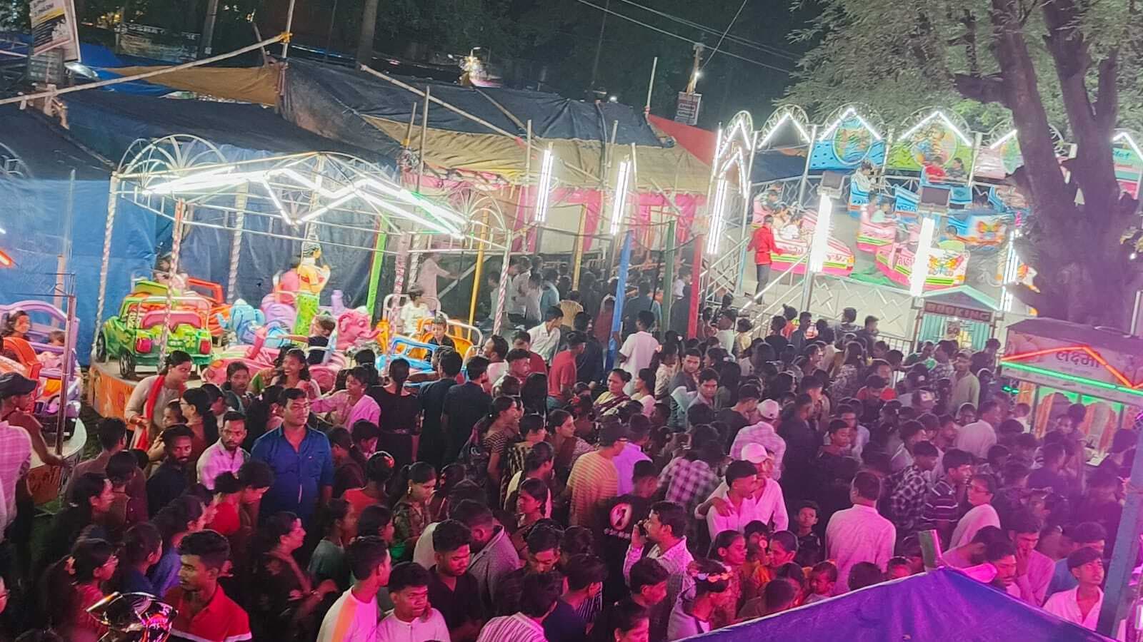 Seraikela Kharsawan News : रथयात्रा मेला में श्रद्धा और मनोरंजन का अद्भुत संगम