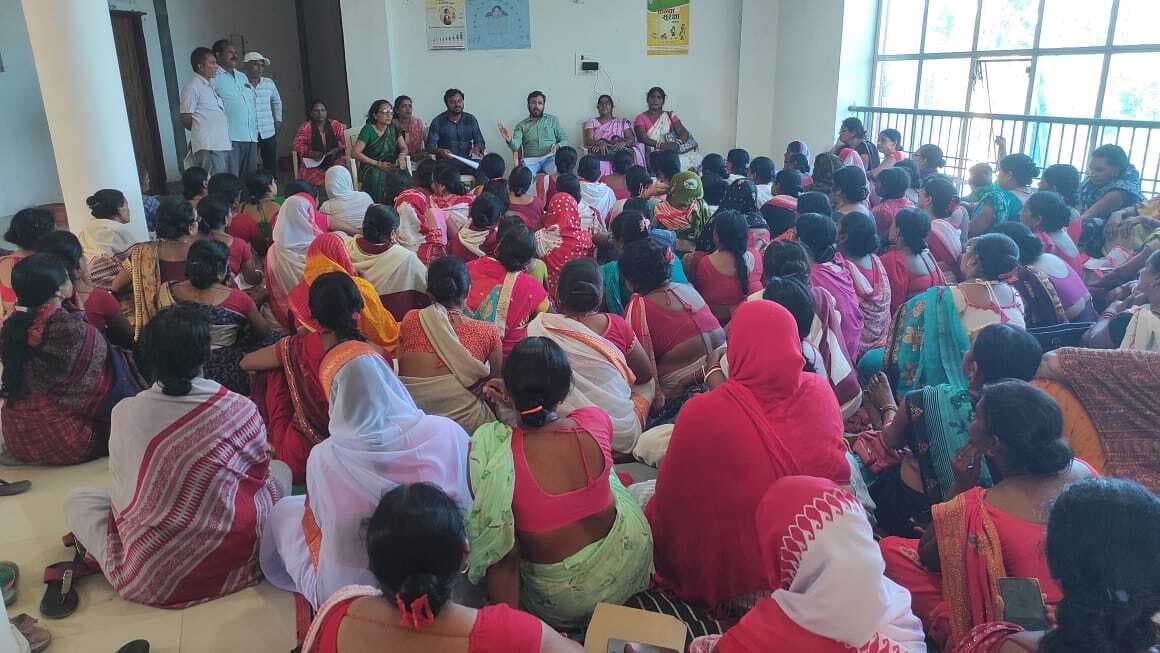 सेविकाओं को भी मिली गणना फॉर्म भरवाने की जिम्मेदारी