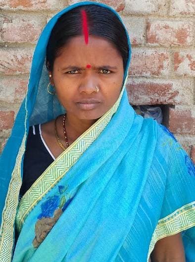 पूजा कर लौट रही महिला को अनियंत्रित हाइवा ने रौंदा, मौत