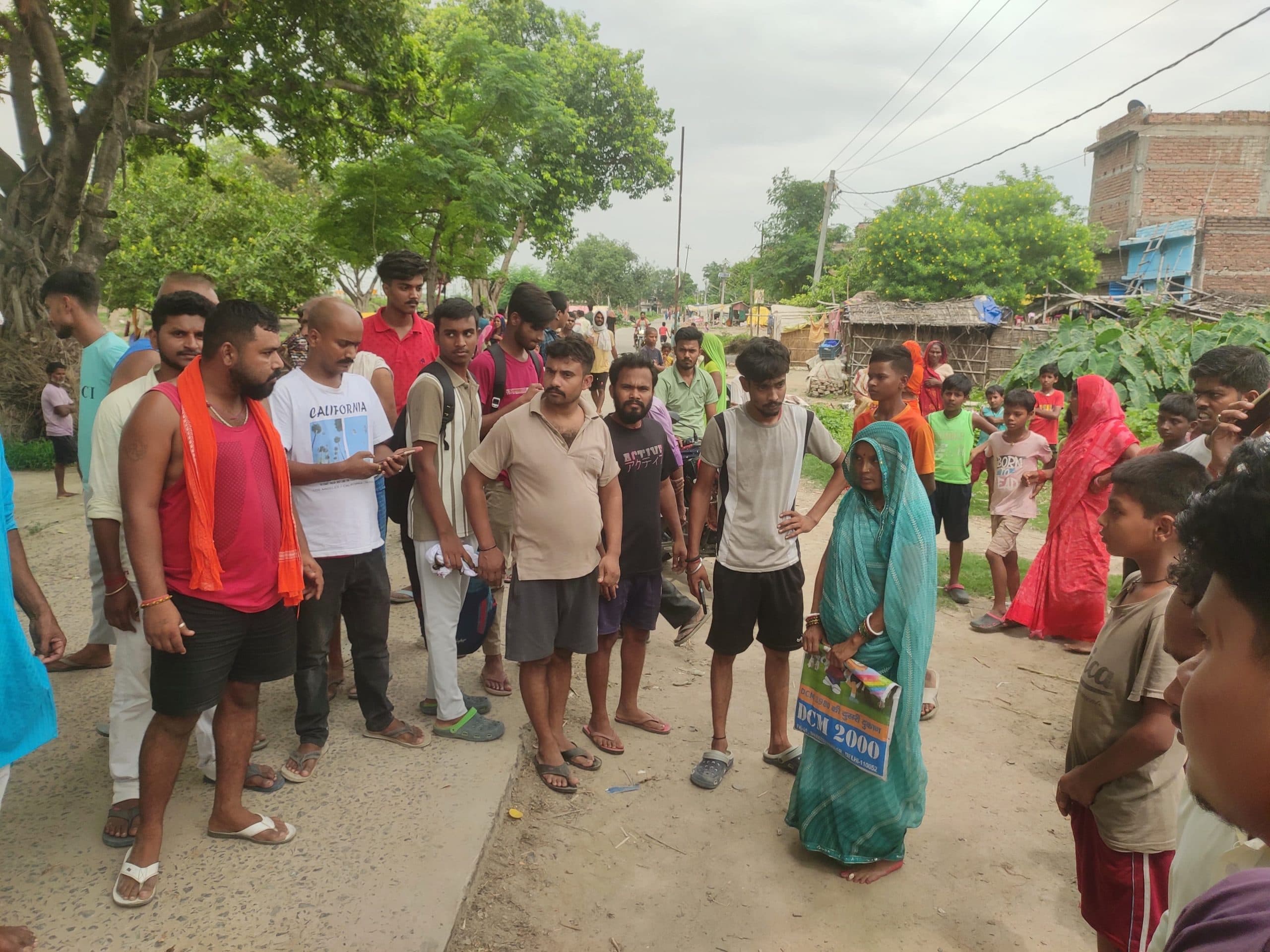 hajipur news. किशोर पर चाकू से जानलेवा हमला, हालत गंभीर