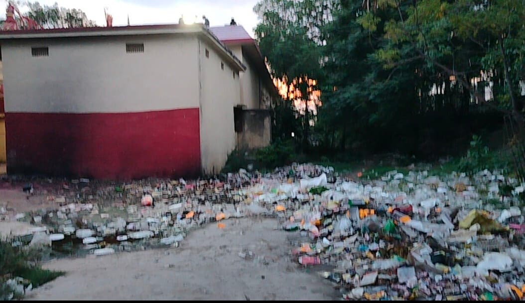 Samastipur News:विद्यापतिधाम में गंदगियों के अंबार में होगी भोलेनाथ की जयकार !