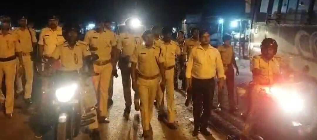 मुहर्रम को लेकर फ्लैग मार्च, शांति व सौहार्द बनाए रखने की अपील