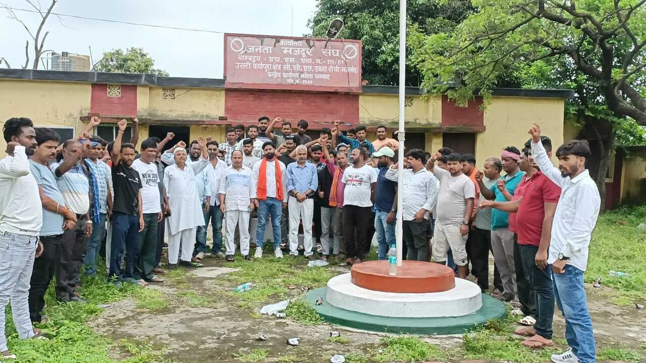 चालकों का आंदोलन लगातार चौथे दिन भी जारी