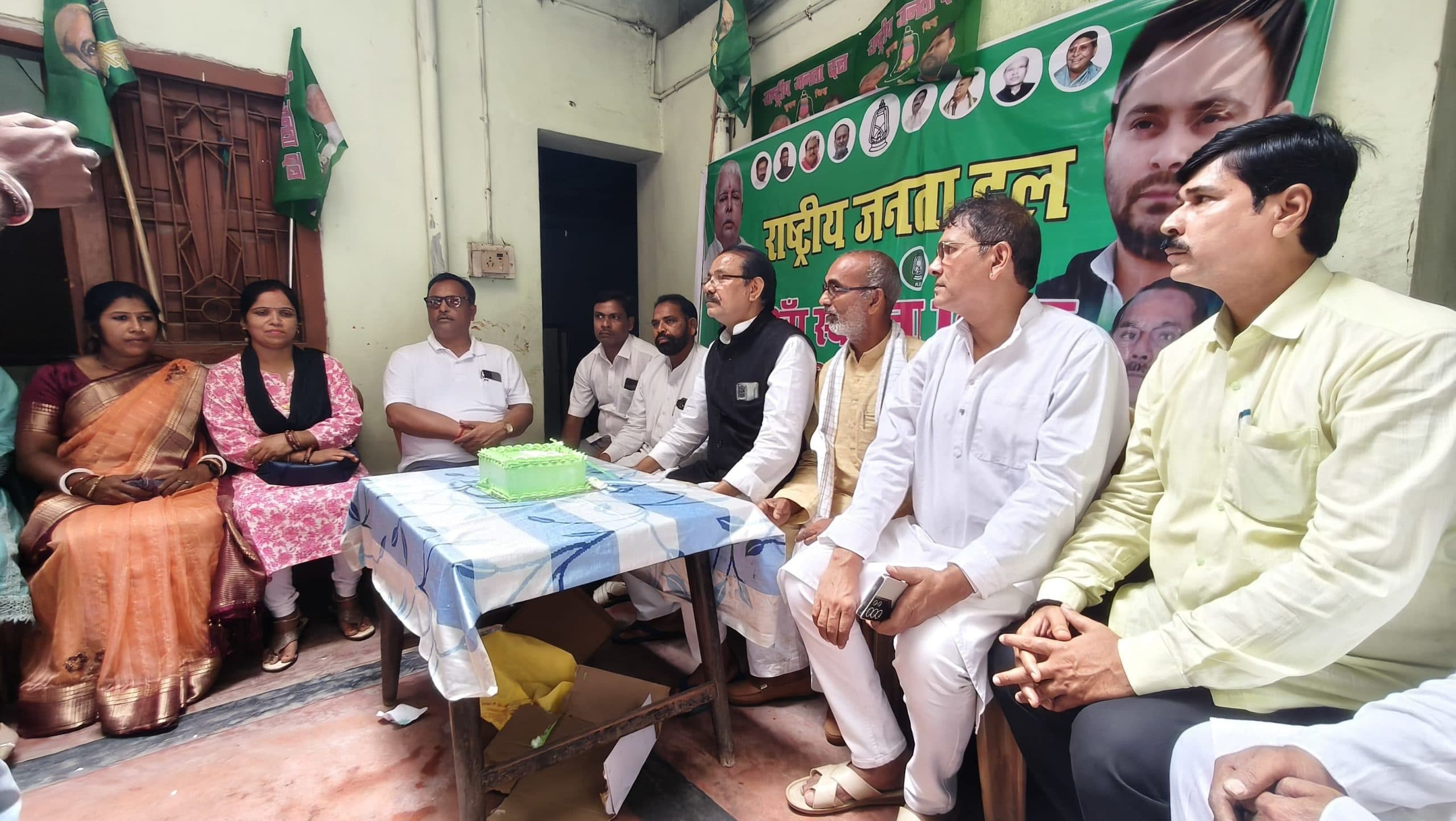 Deoghar News : समाज के कमजोर वर्गों के उत्थान के लिए राजद सदैव आगे रहा : डॉ फणिभूषण