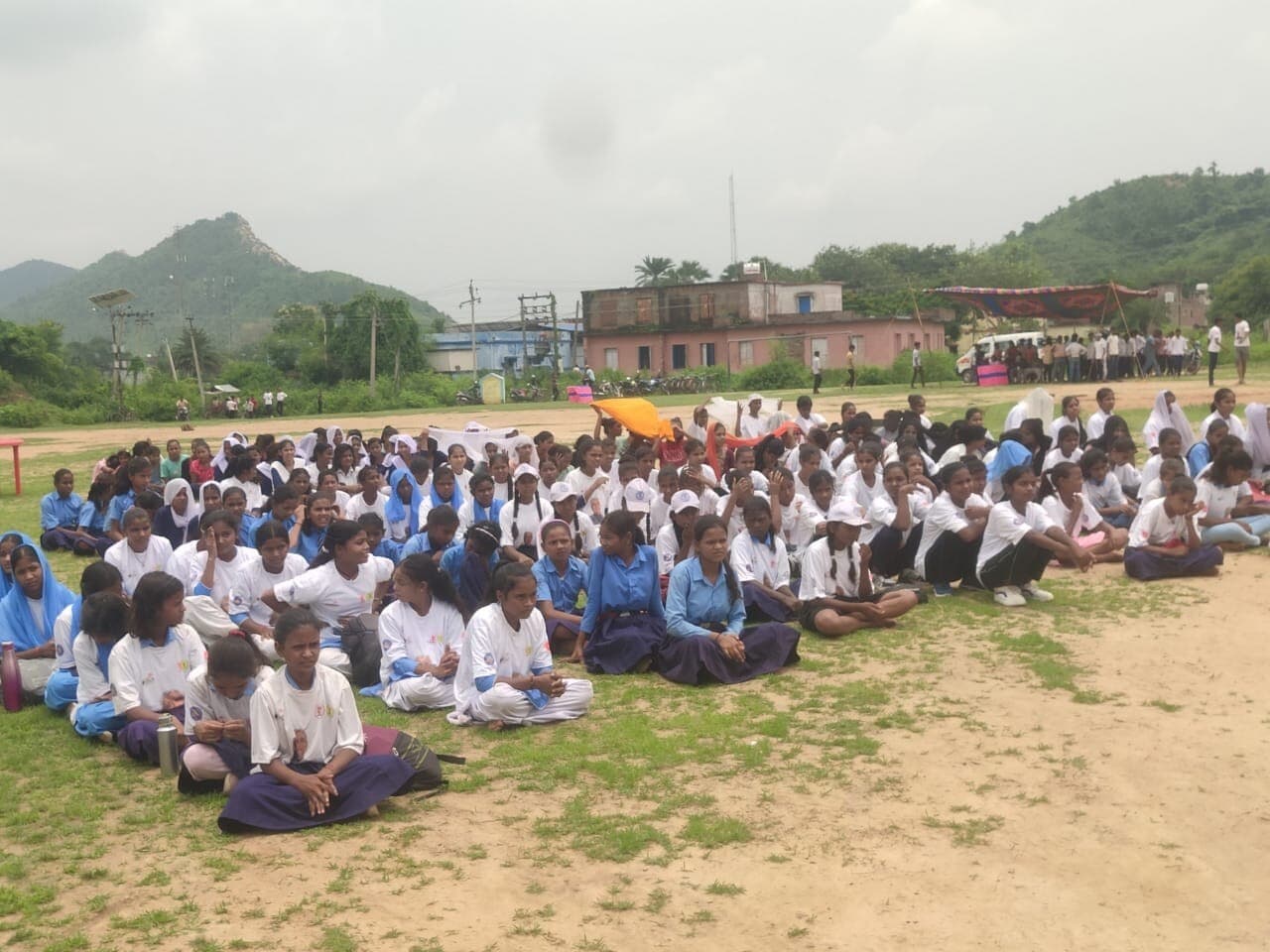 मशाल कार्यक्रम में विभिन्न स्कूलों के प्रतिभागियों ने लिया भाग