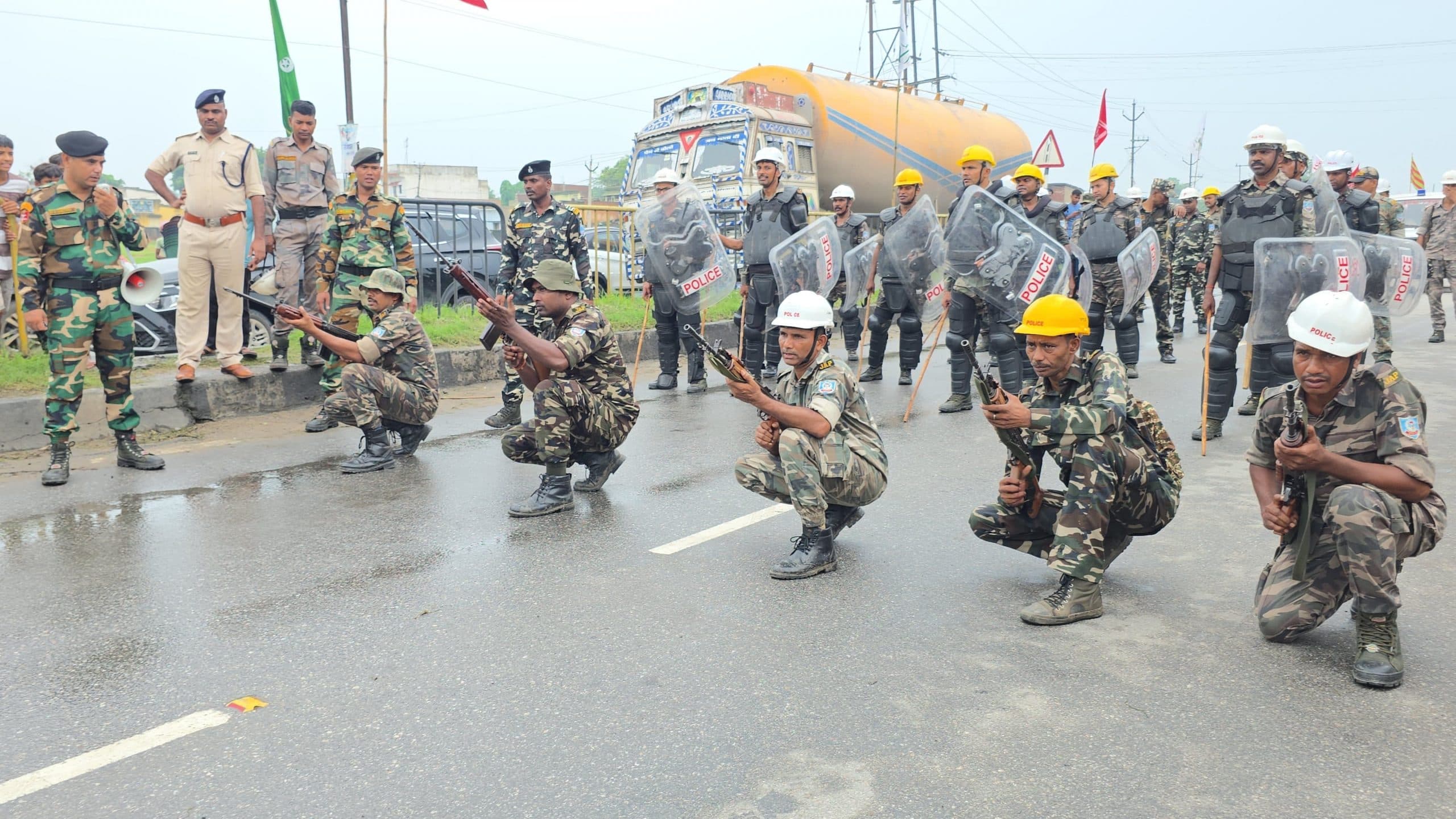 Bokaro News : सौहार्दपूर्ण माहौल में मुहर्रम मनाने को लेकर पुलिस प्रशासन तैयार : एसपी