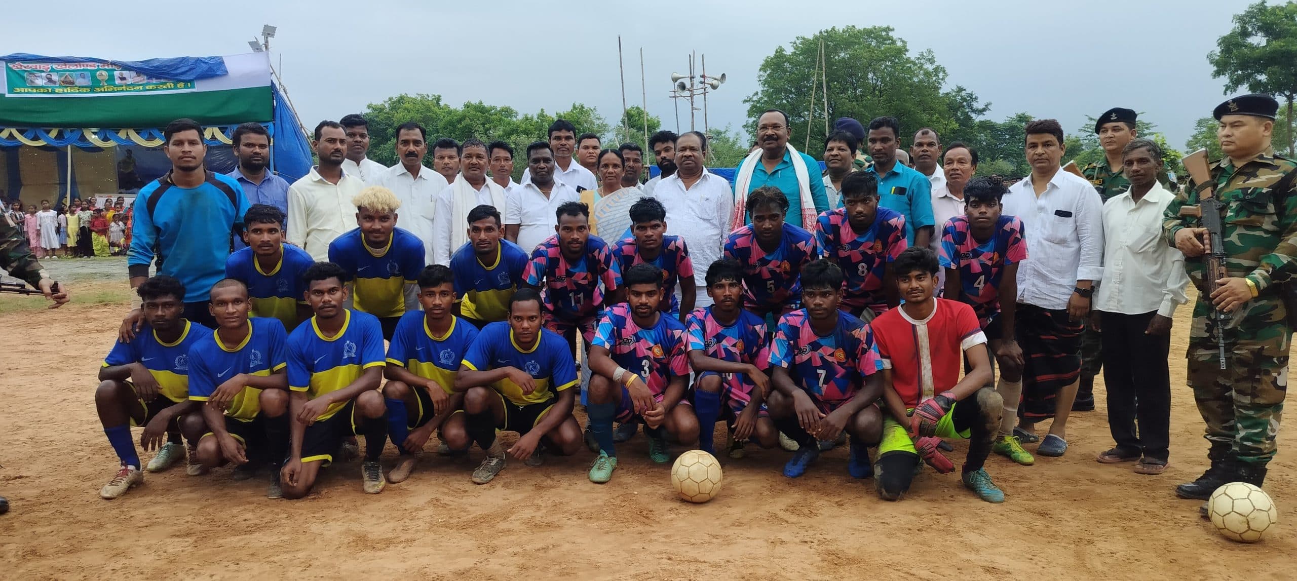 Seraikela Kharsawan News : ग्रामीण क्षेत्र में खेल प्रतिभाओं की कमी नहीं : रामदास सोरेन