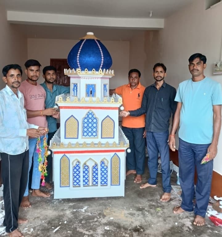 Bokaro News : बेरमो के इस गांव में 150 वर्षों से मुहर्रम मना रहा हिंदू परिवार