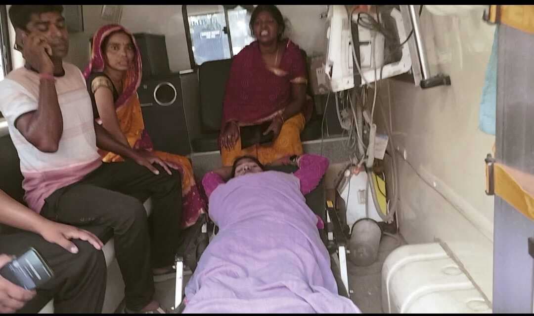 Kaimur News : रेफरल सेंटर बनकर रह गया जिले का सबसे बड़ा सदर अस्पताल