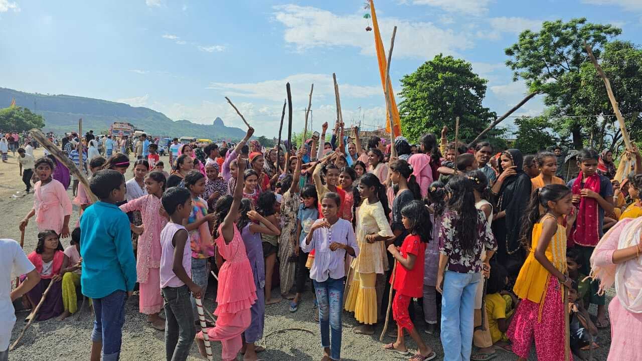 महाराजपुर में मुहर्रम जुलूस के दौरान पुलिस व ग्रामीणों के बीच कहासुनी