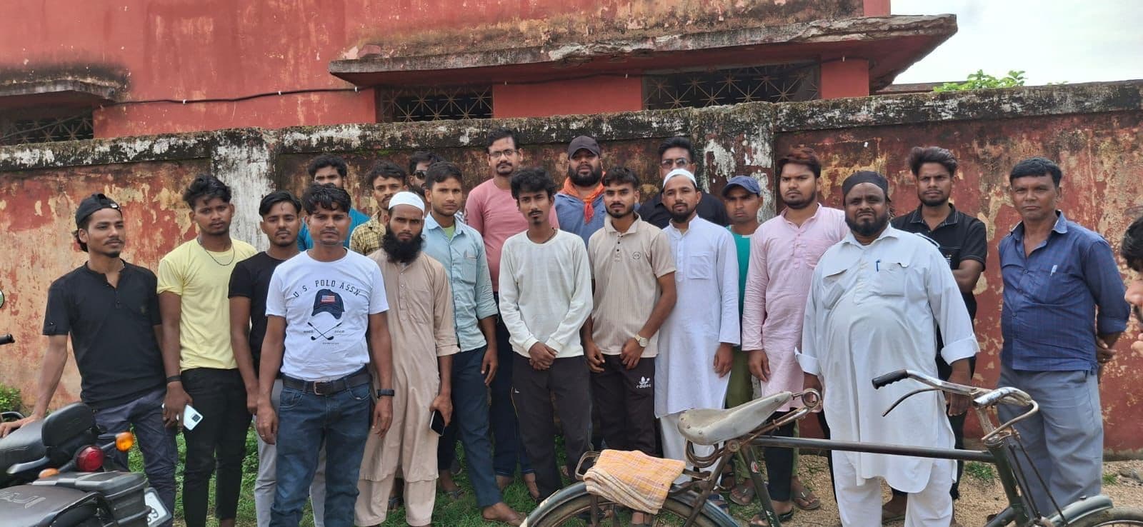 हावड़ा से झाझा आने के दौरान युवक लापता