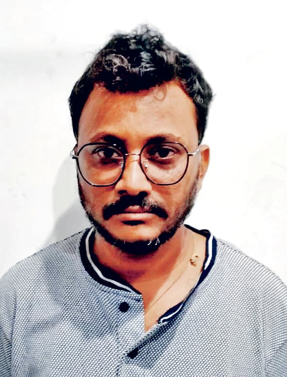 ग्राहकों से 15 करोड़ ठगा, आरोपी गिरफ्तार