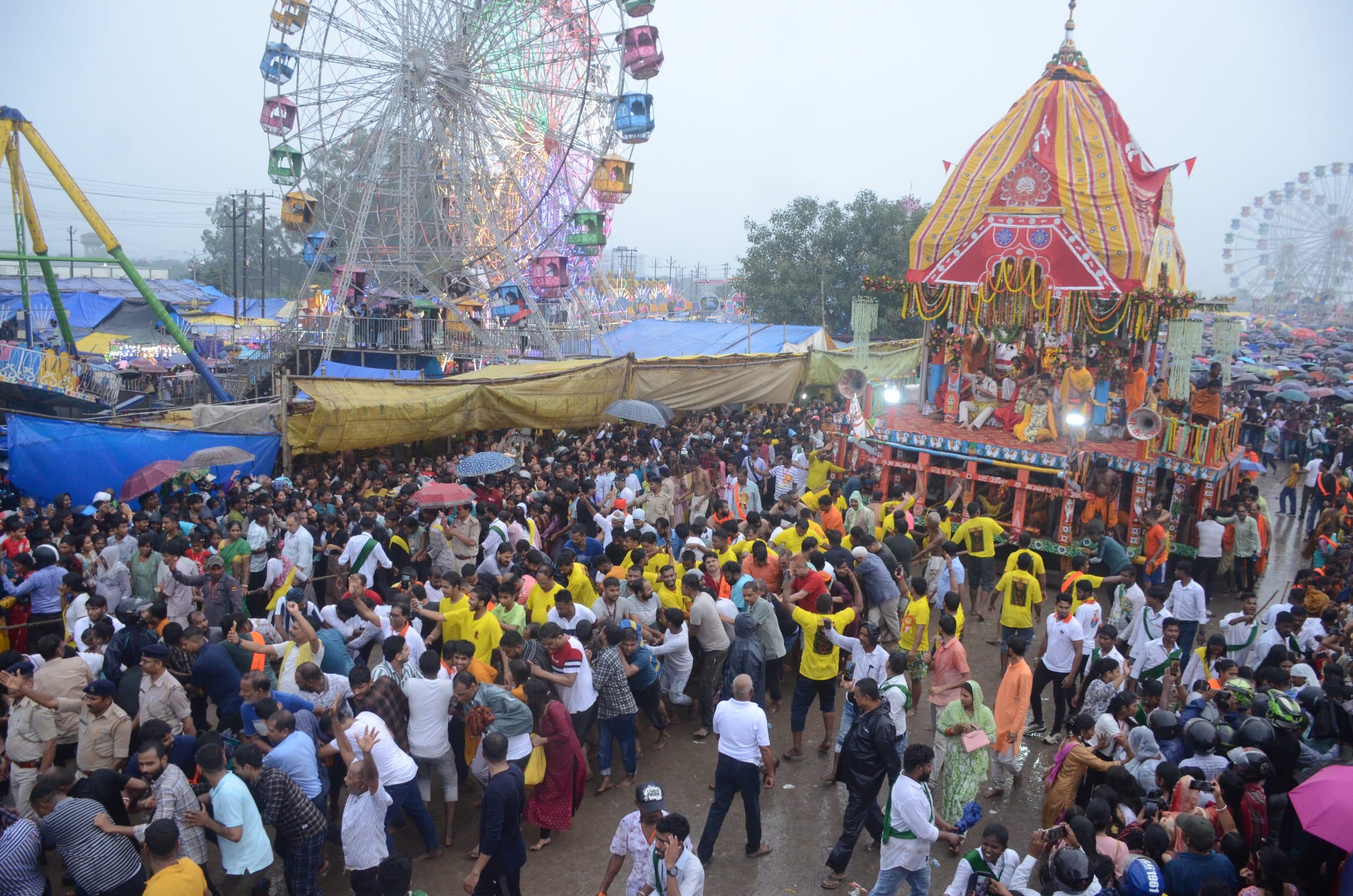 Ranchi News : घर लौटे जगत के नाथ, माता लक्ष्मी ने मान-मनौव्वल के बाद दिया प्रवेश