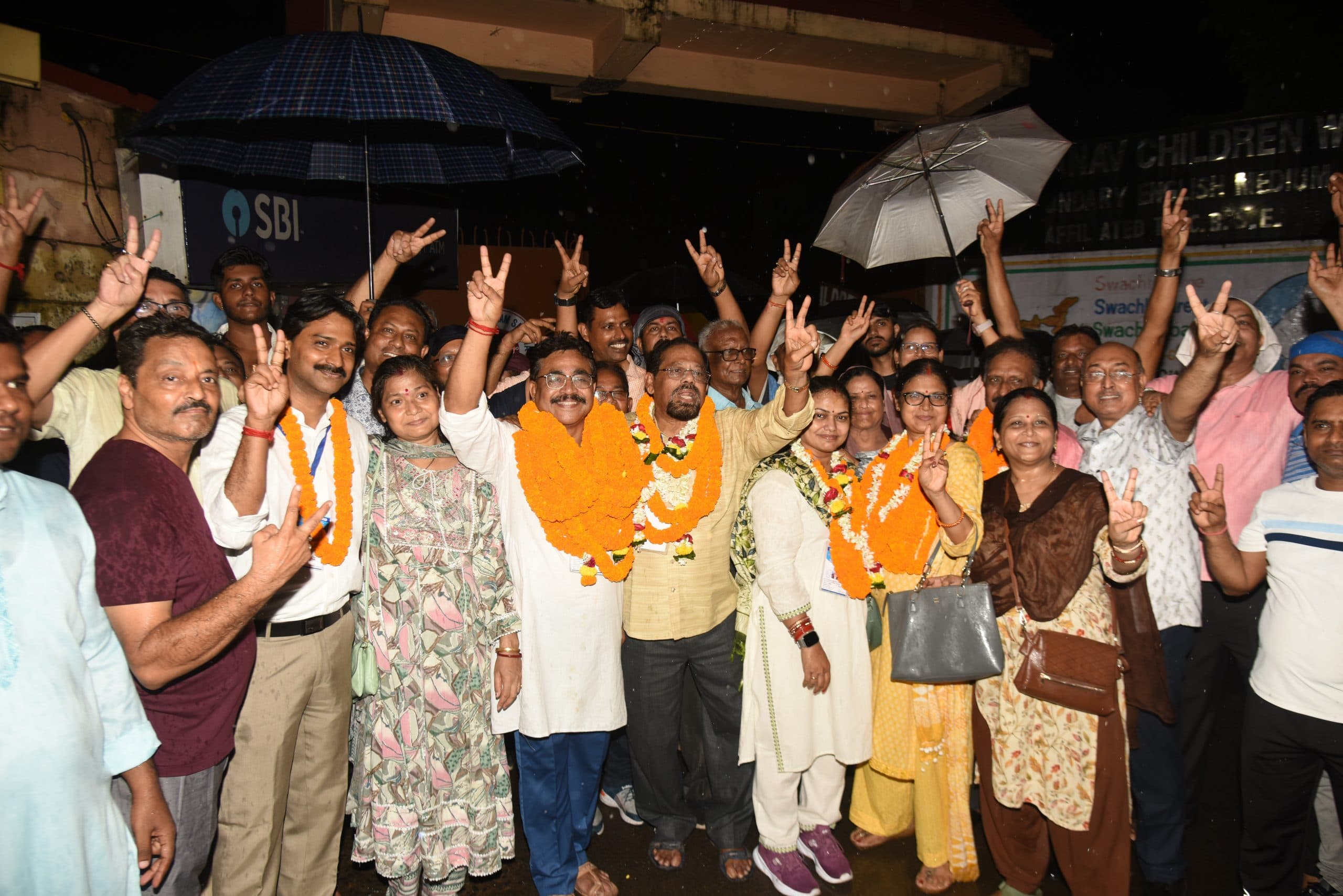 Jamshedpur News : सोनारी आदर्श सहकारी समिति चुनाव : धनंजय डे की टीम का जलवा, वाईएन यादव खेमे का पांच दशक बाद सफाया