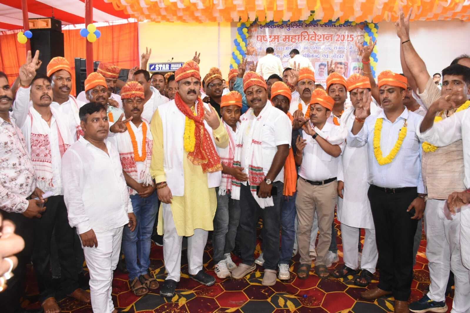 Dhanbad News: अध्यक्ष पद के लिए करण सिंह, जितेंद्र किंडो समेत तीन चुनाव मैदान में