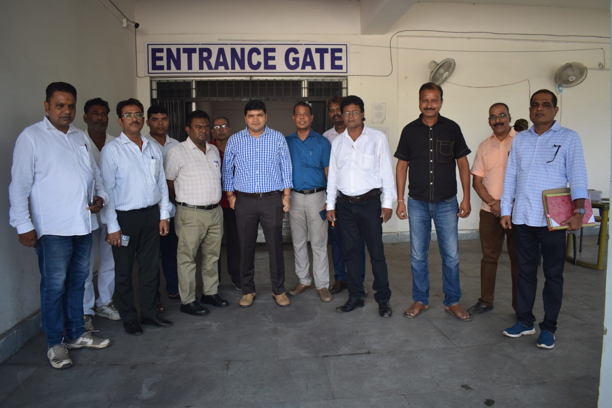 डीसी ने इवीएम वेयरहाउस की देखी सुरक्षा-व्यवस्था